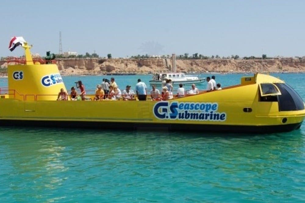Hurghada: Submarine Tour with Roundtrip Transfer