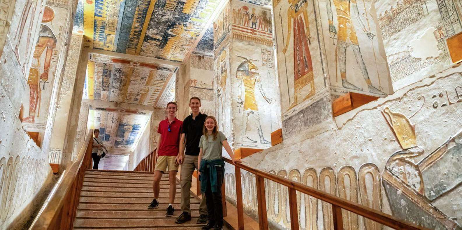 From Hurgada: Full-Day Small-Group Luxor Tour with Lunch