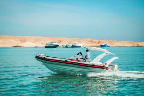 Hurghada Speedboat Tour: Orange Bay & Oziera Island + Fruits