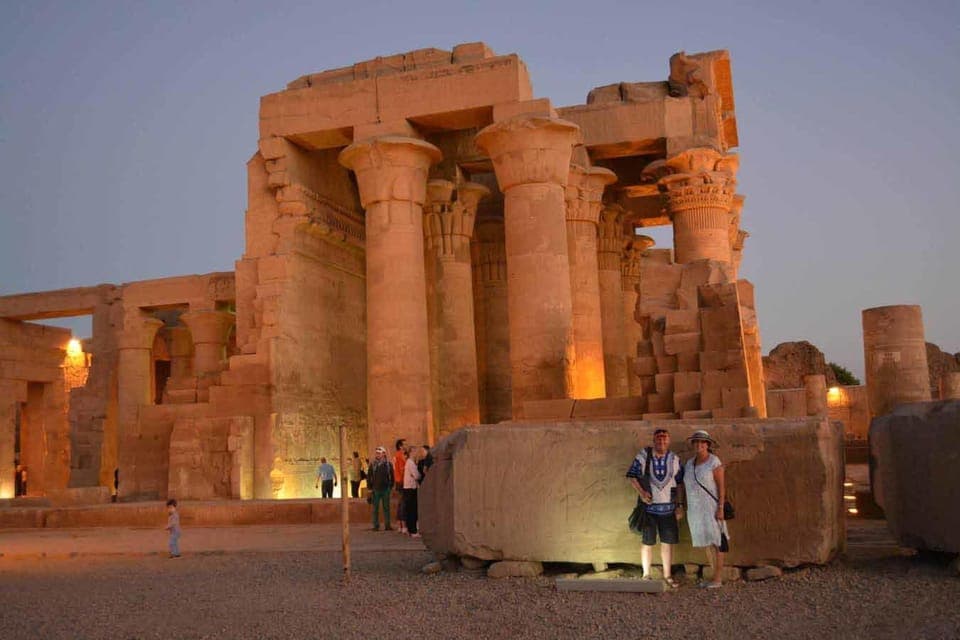 Luxor: 4 Days Nile Cruise with Guided Tours & Abu Simbel