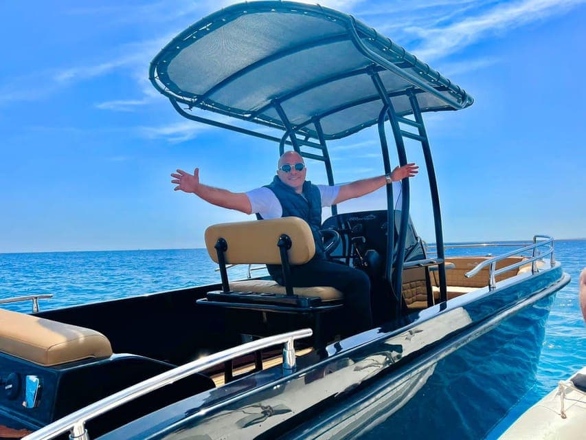 Hurghada: 4 Island Hopping Tour Dolphin, Snorkeling & Fruits