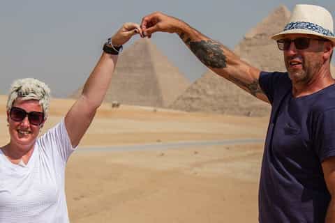 Half-Day Cairo Sightseeing Tour to Pyramids of Giza & Sphinx