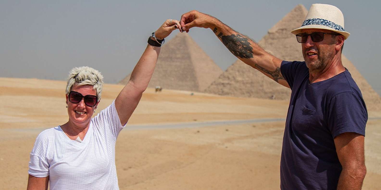 Half-Day Cairo Sightseeing Tour to Pyramids of Giza & Sphinx