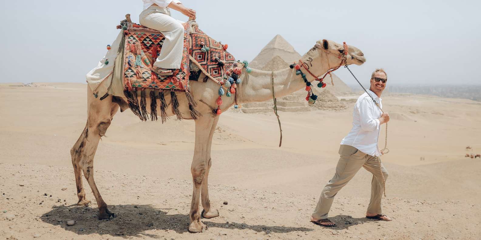 From Cairo: Pyramids of Giza, Sphinx, Saqqara & Memphis Tour