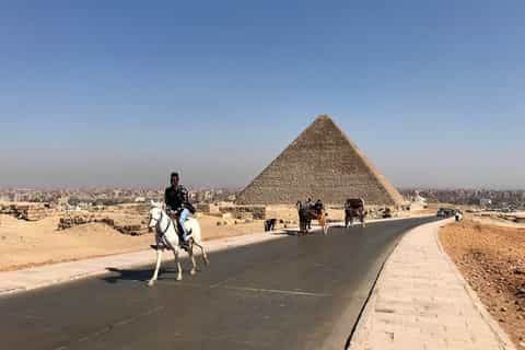Giza Pyramids and Grand Egyptian Museum