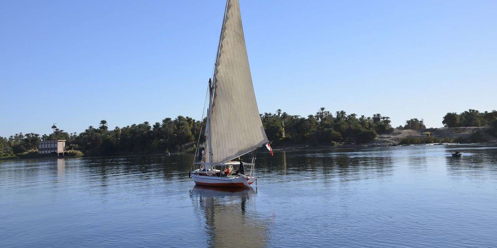 Cairo: 1 or 2-Hour Felucca Ride on the Nile with Transfers