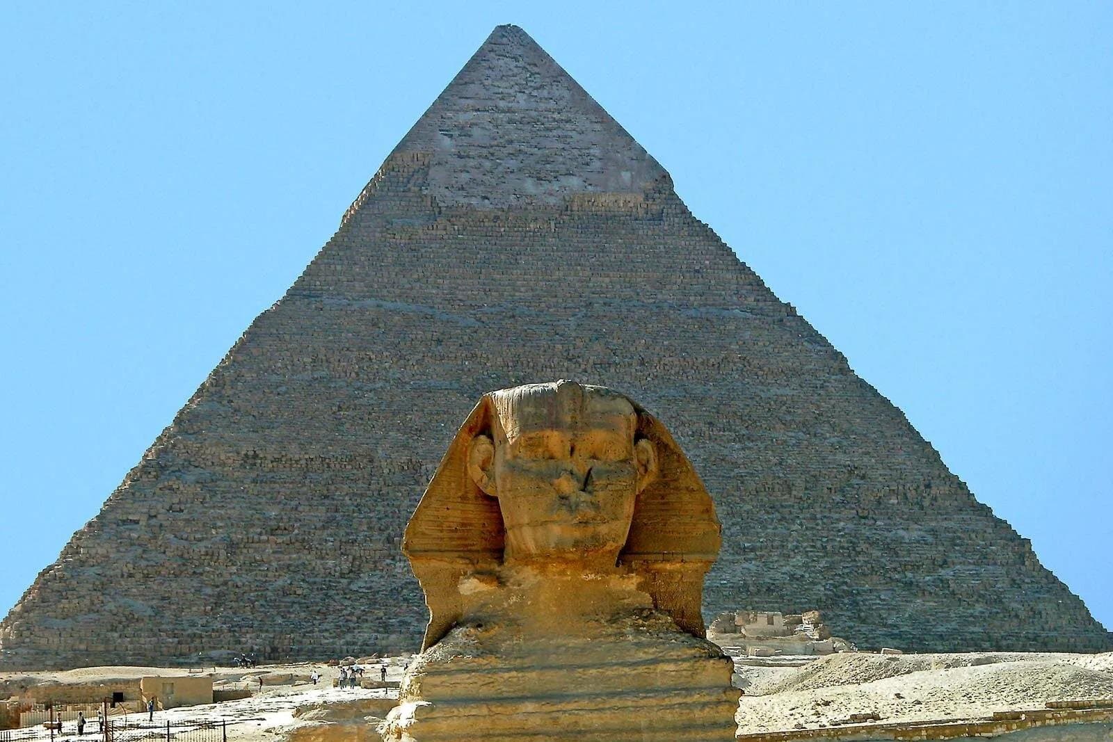 Private Giza Pyramids, Saqqara & Serapeum Tour