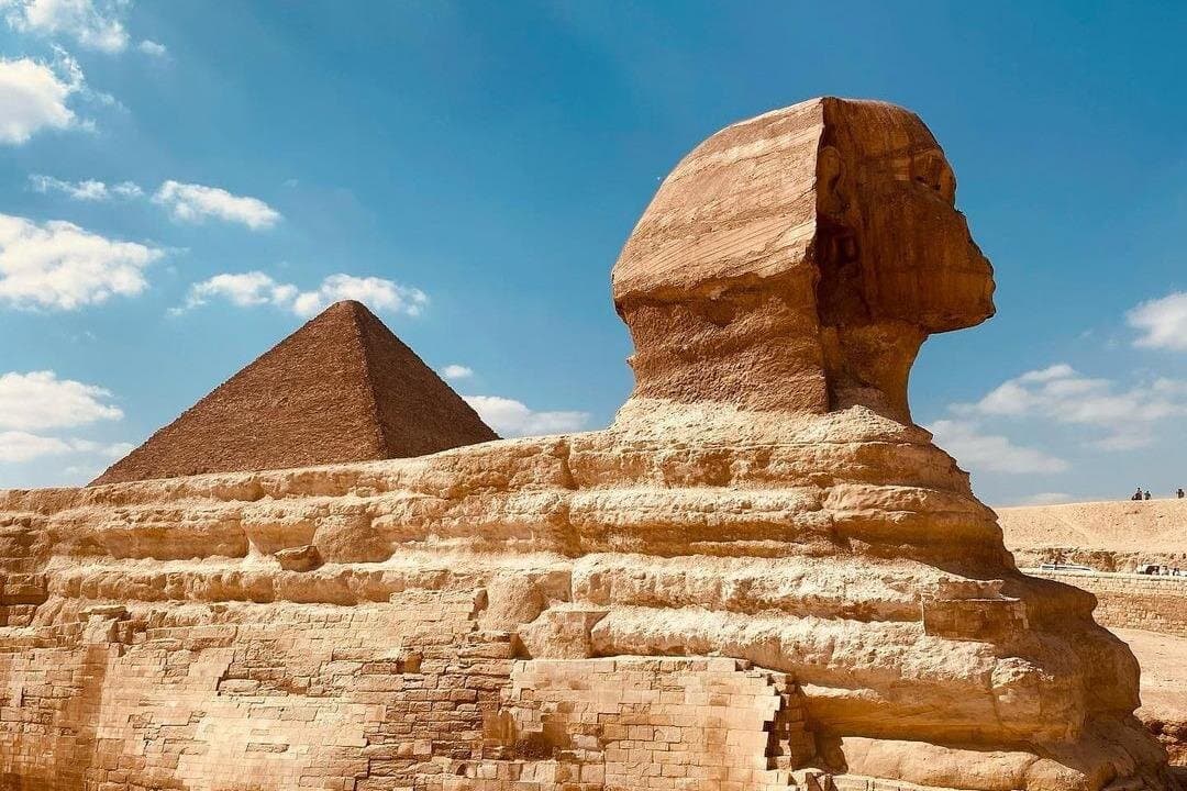 Pyramids tour and The Egyptian Museum