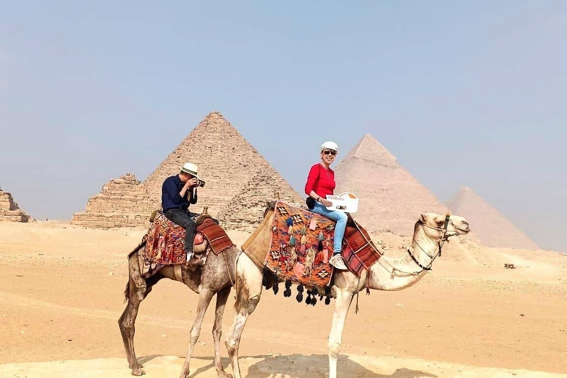 Camel Tour at The Great Pyramids of Giza