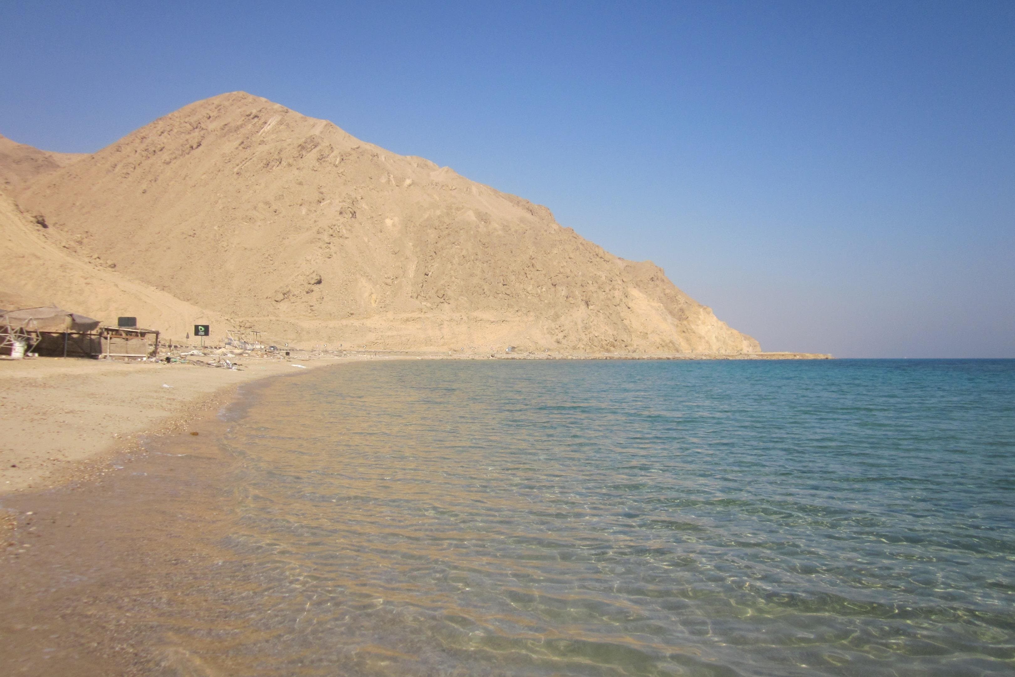 Private Full day Relaxing Tour to El Ein El Sokhna with Pickup