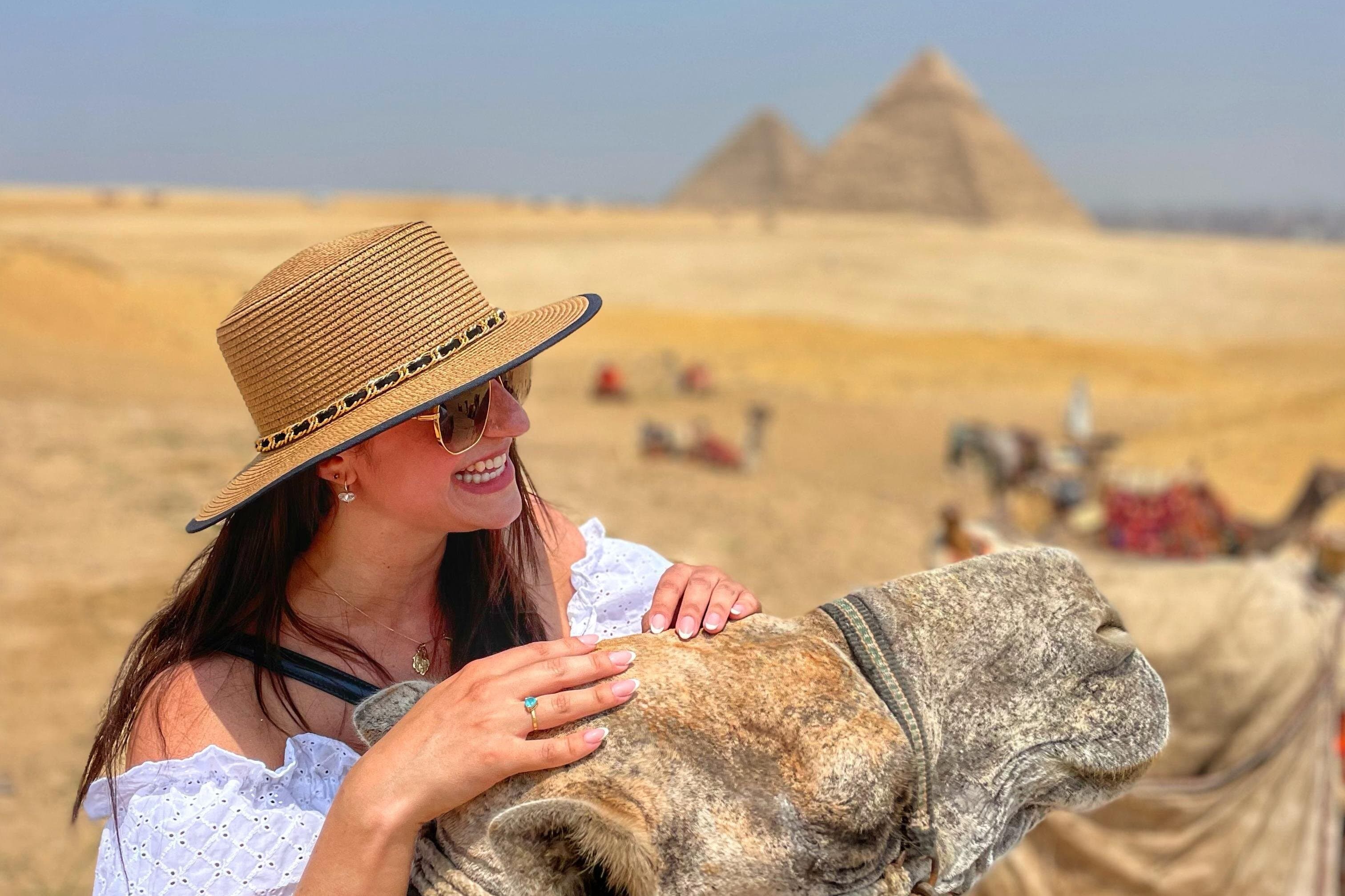 Full Day Tour Pyramids of Giza, Sakkara and Memphis From Cairo