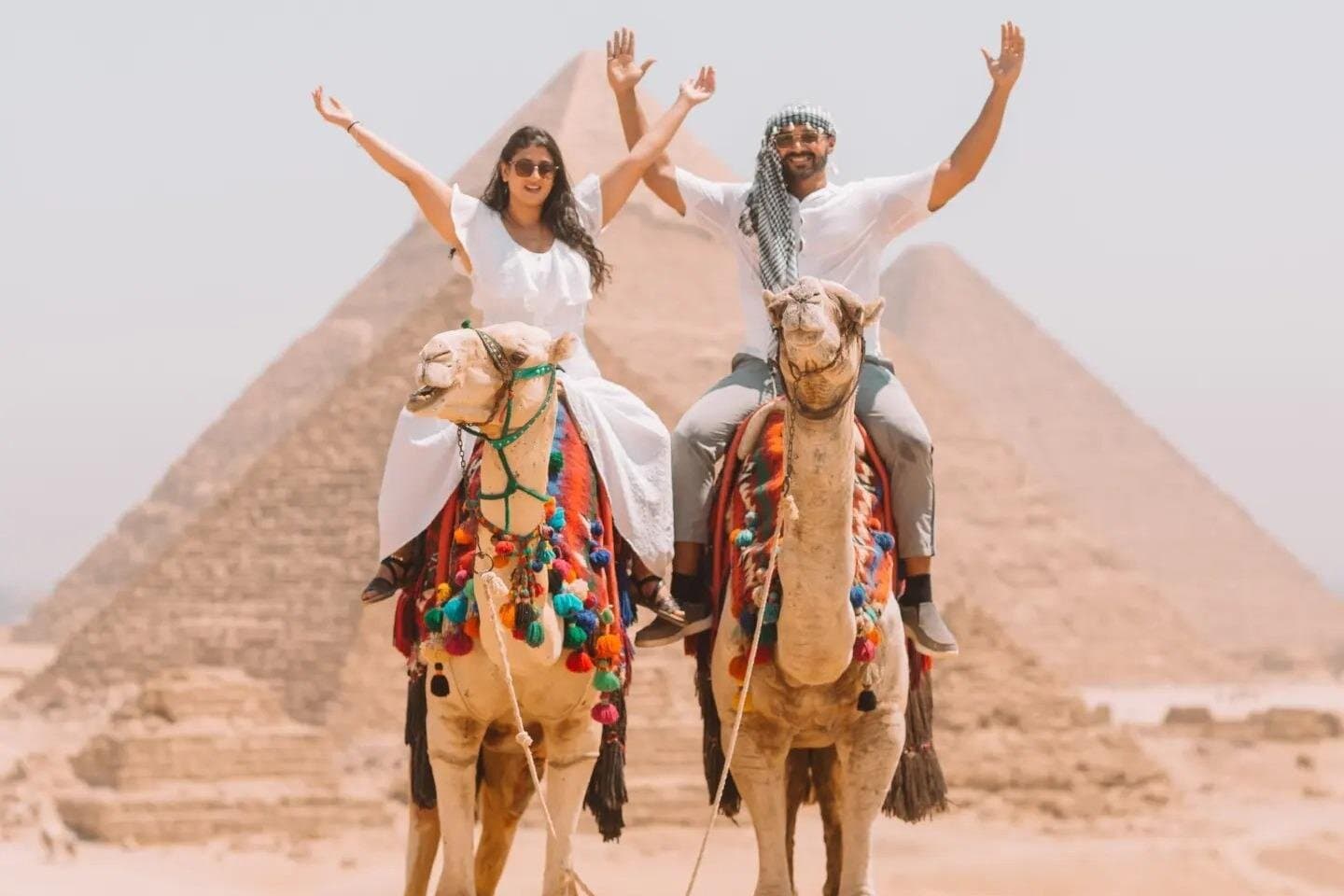 Cairo 8 Hour Private Tour Giza Pyramids ,Egyptian Museum & Bazaar