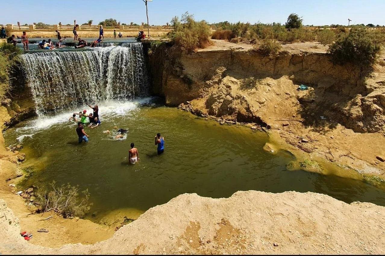 Fayoum Oasis Tour Explore Vally of The Whales and Waterfalls