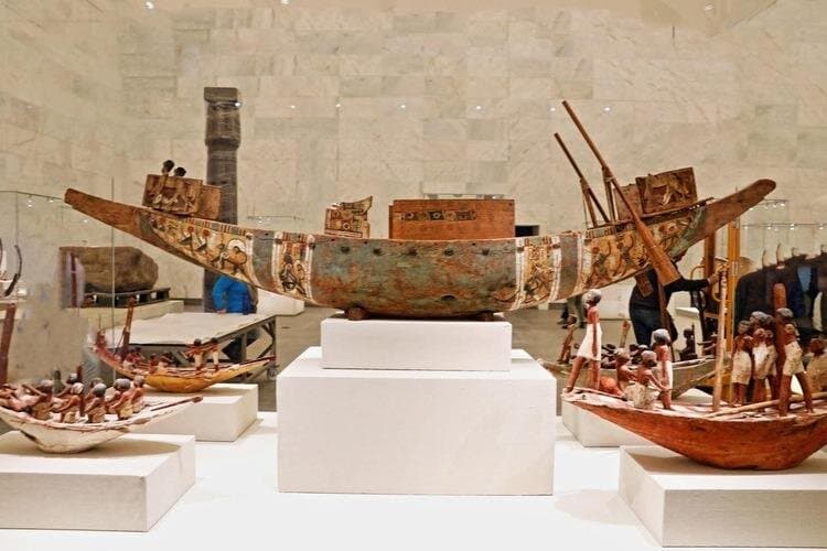 National Museum And Egyptian Museum Tour