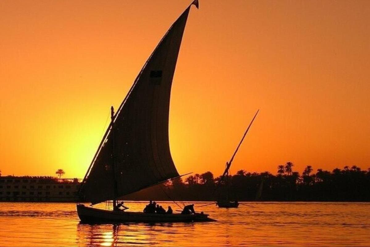 Private Tour in Aswan : Felucca and Nubian village