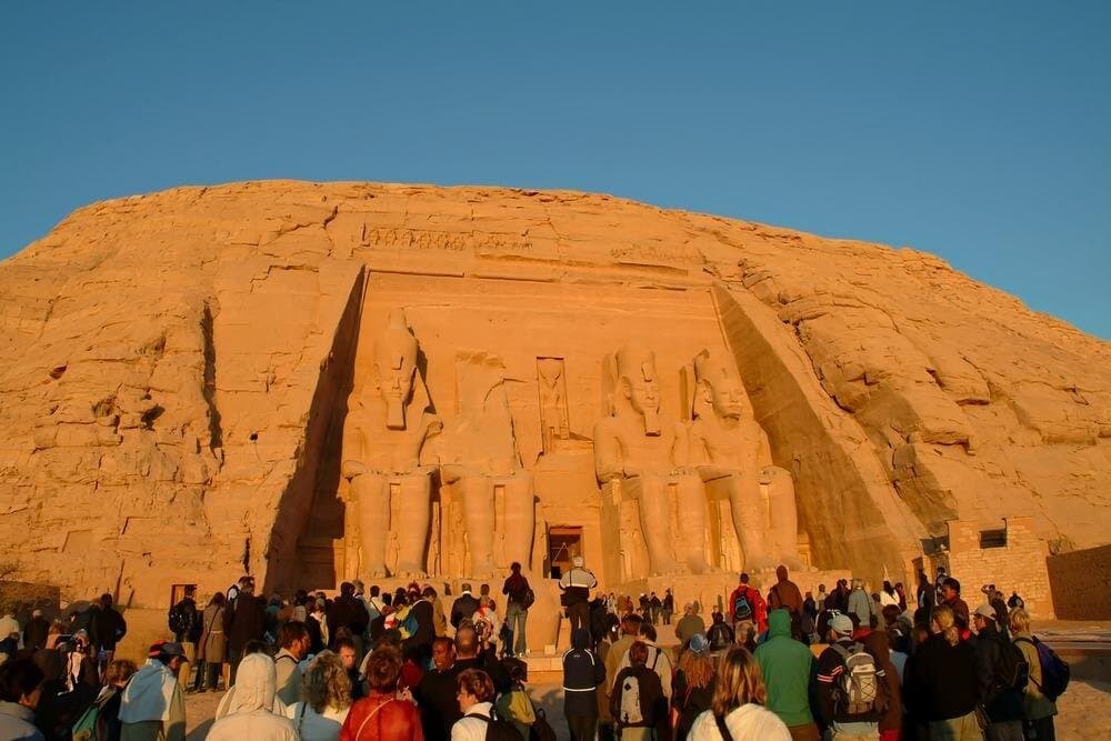Tour to Abu Simbel by bus