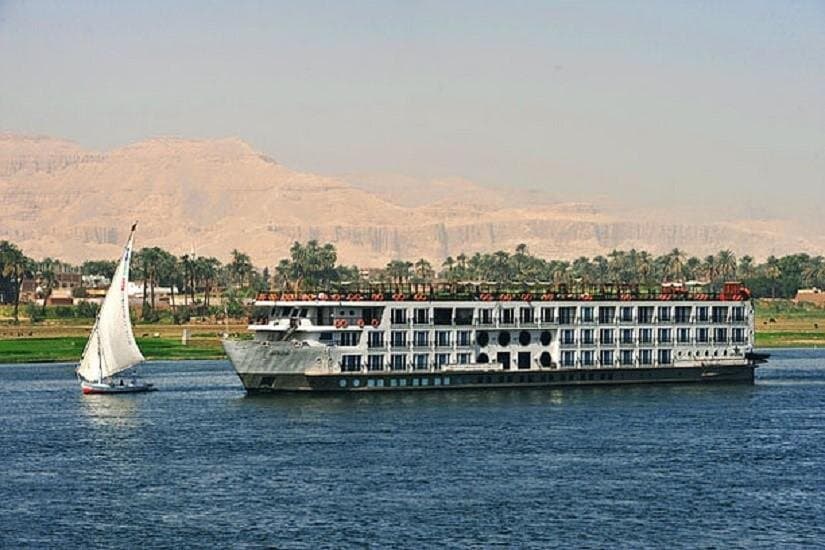 4 Days 3 nights Nile cruise Aswan to Luxor with sightseeing