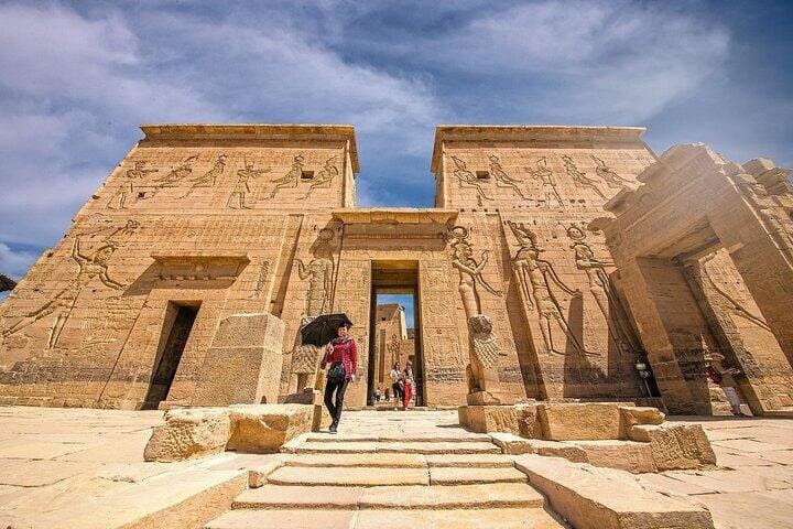 Aswan Private Tour: Philae Temple, Nubian Museum & Village