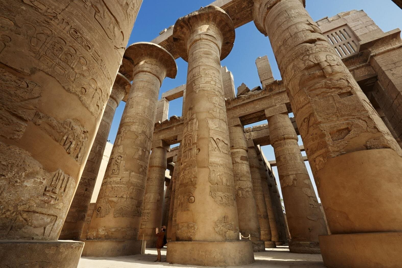Luxor and Valley of the Kings Tour with Lunch