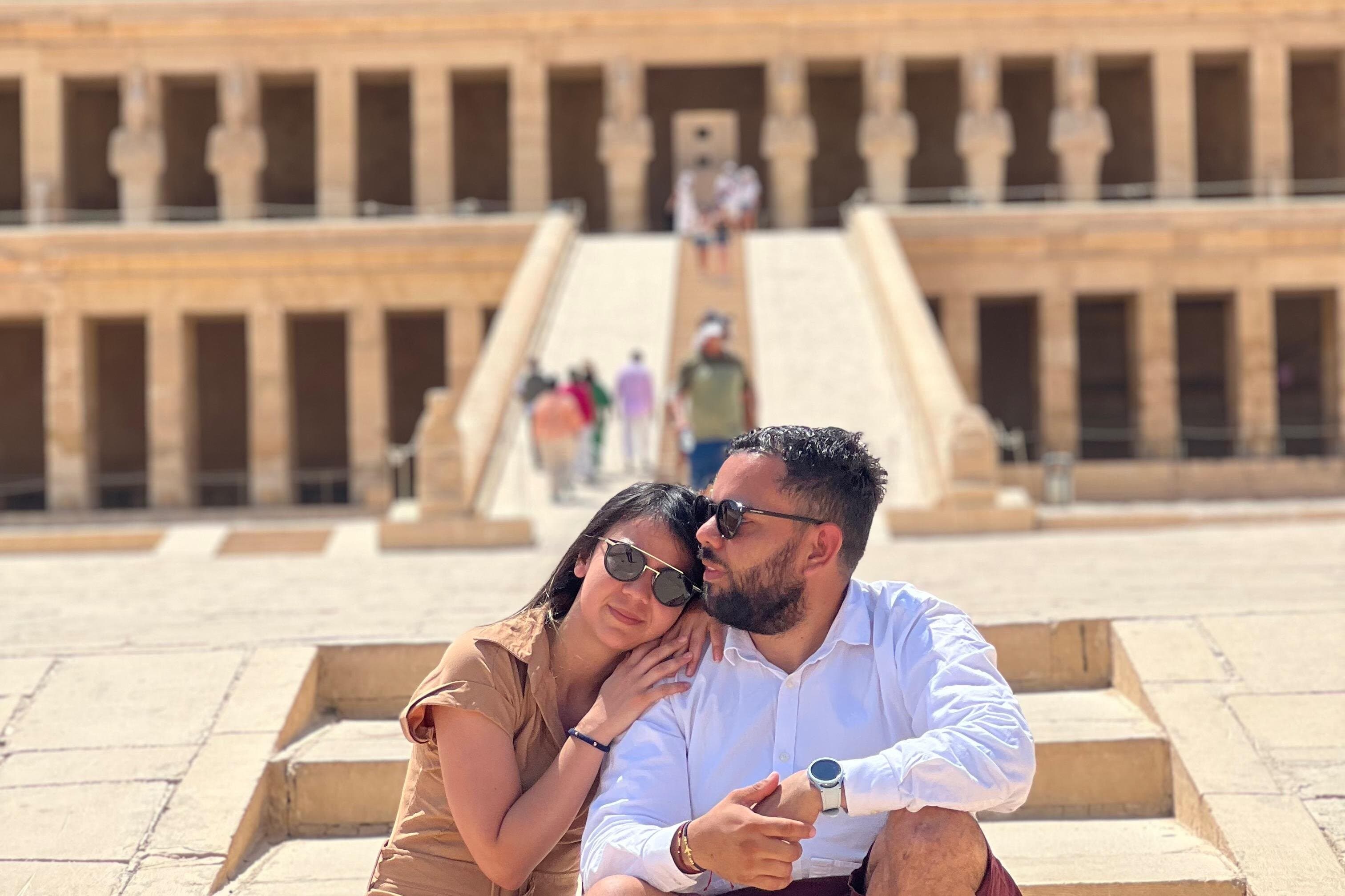 Luxor Day Tour with Transfer and Guide