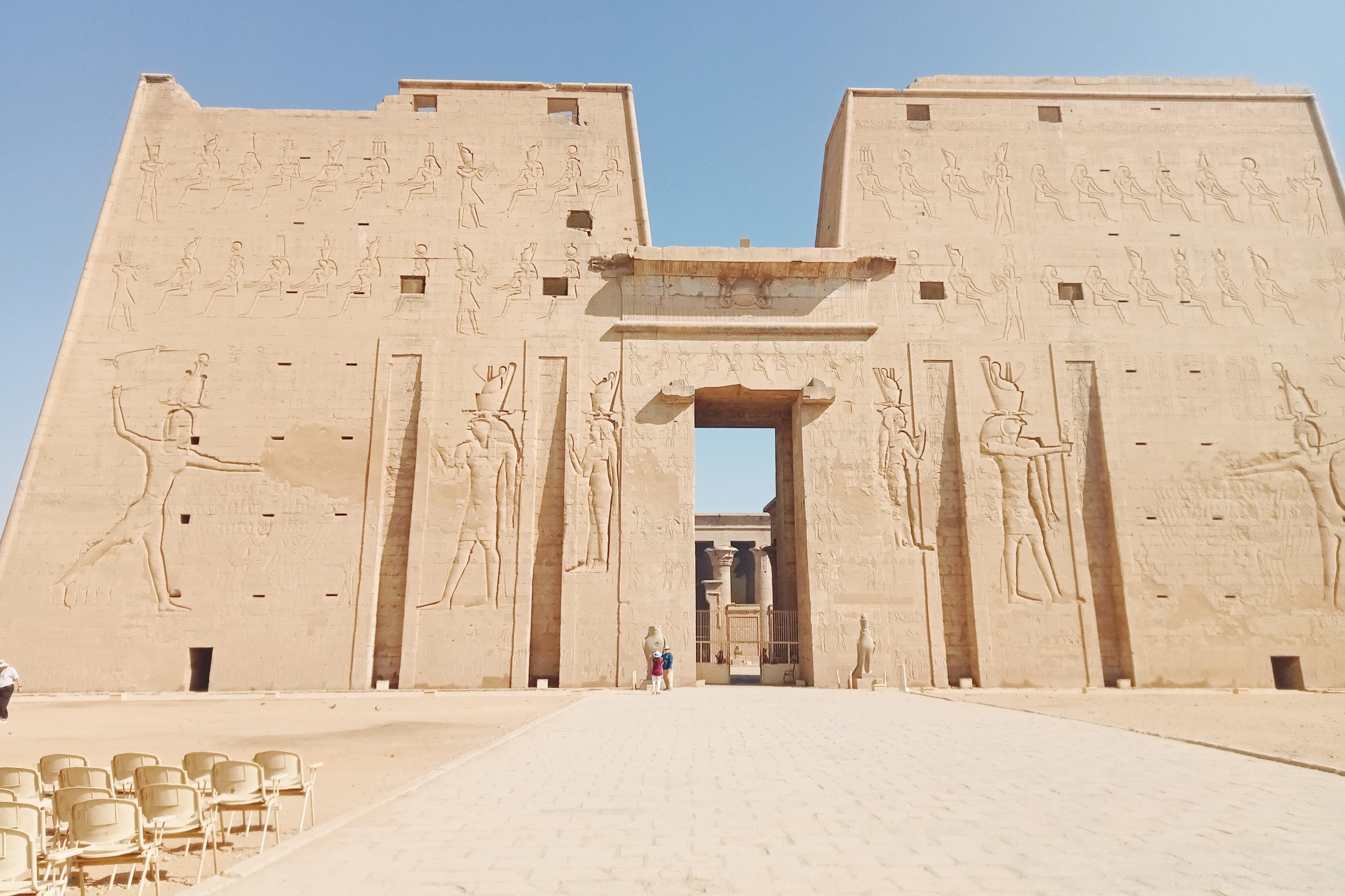 Luxor East and West Bank in Two Days Itinerary
