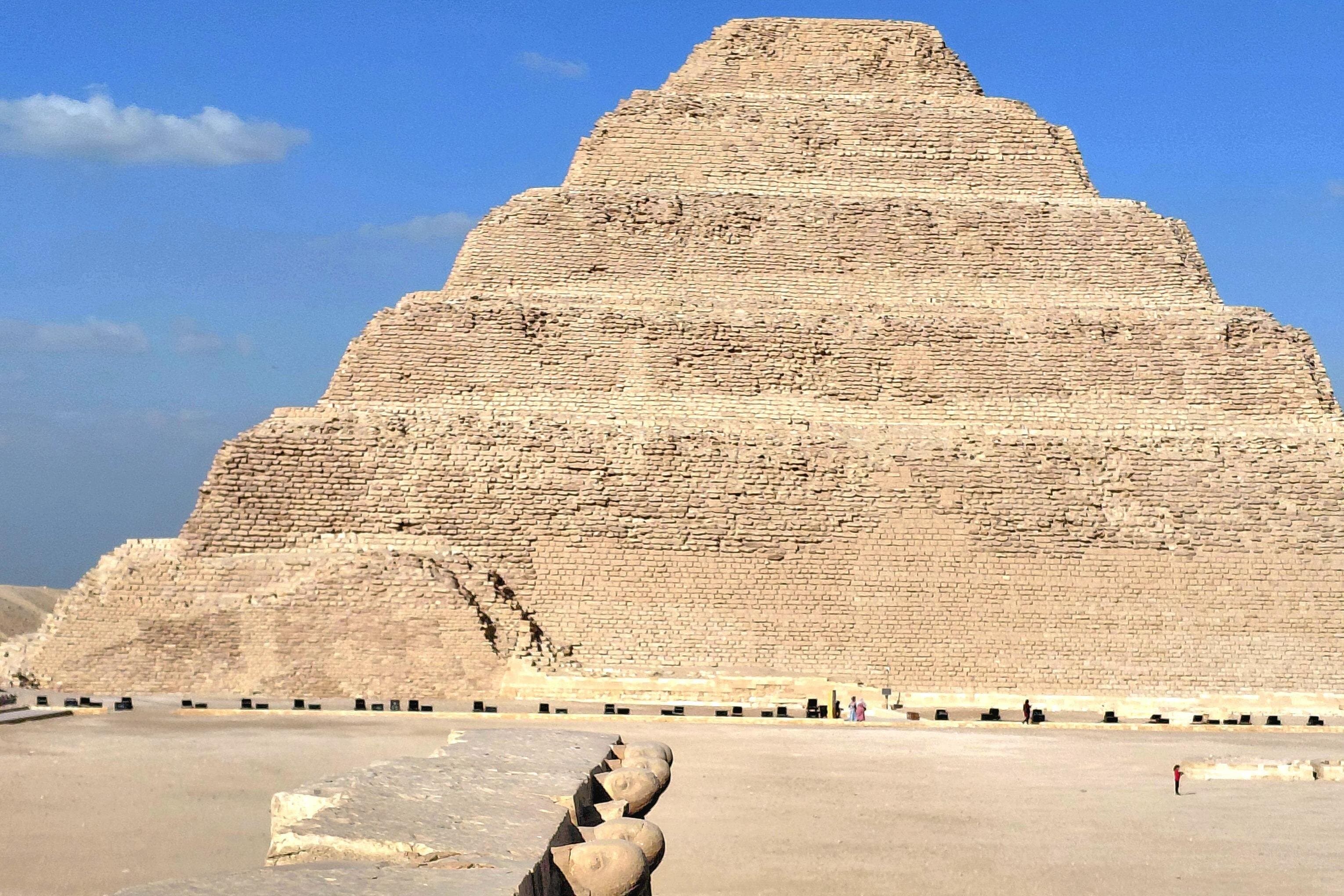 Private Giza Pyramids And Saqqara 1 Day Tour