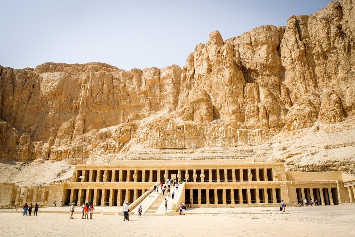 Private Half Day West Bank Tour to Valley of the Kings Hatshepsut and Memnon
