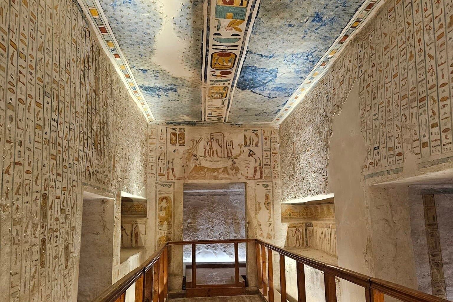 All-Inclusive Half-Day Tour:Valley of the Kings,Hatshepsut&Memnon