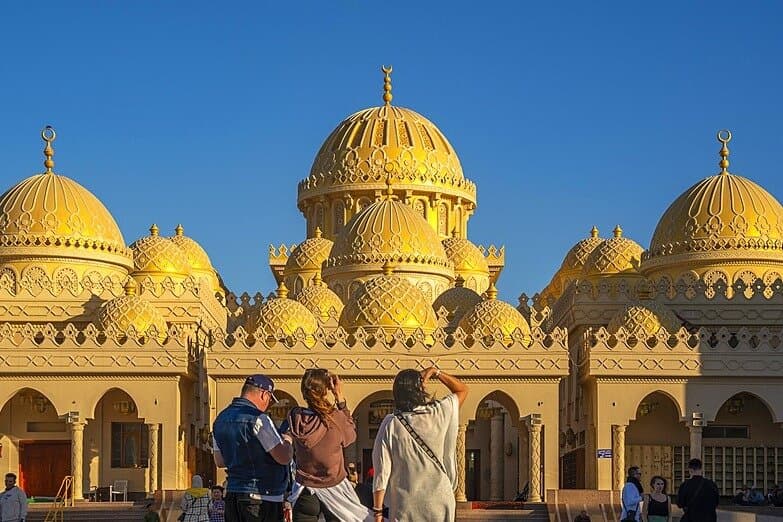 Discover Hurghada City Tour Landmarks, Culture, Snacks & More!