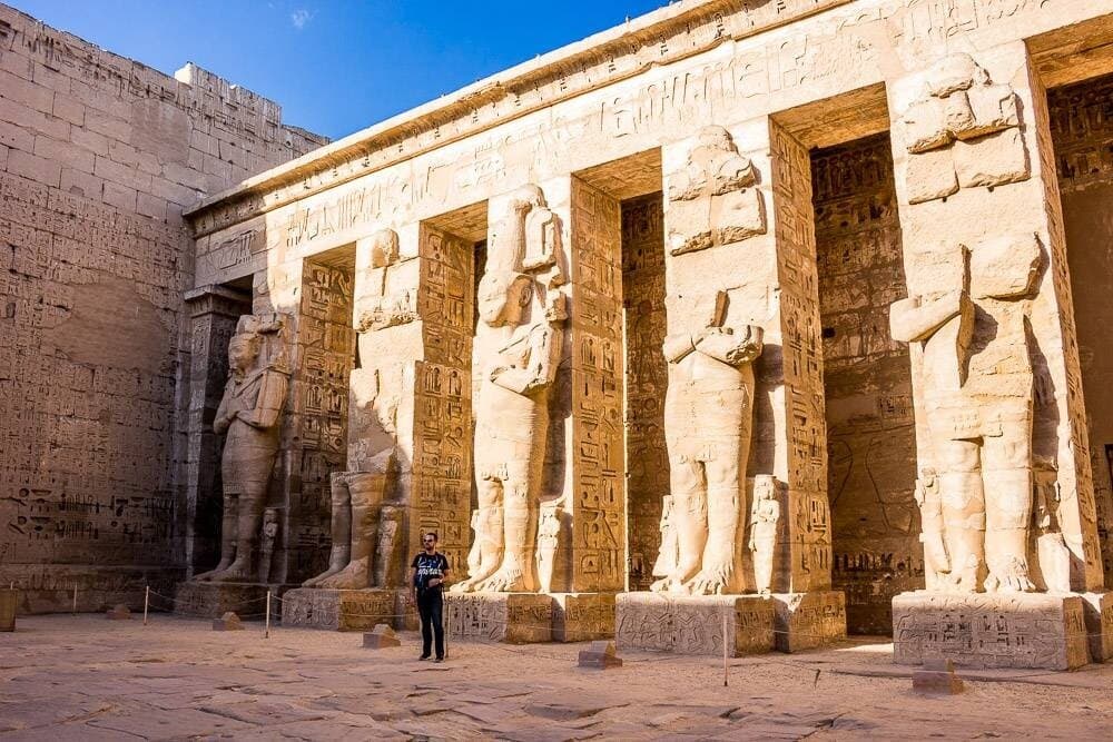 Hurghada Luxor Valley Of The Kings Day Tour by Bus