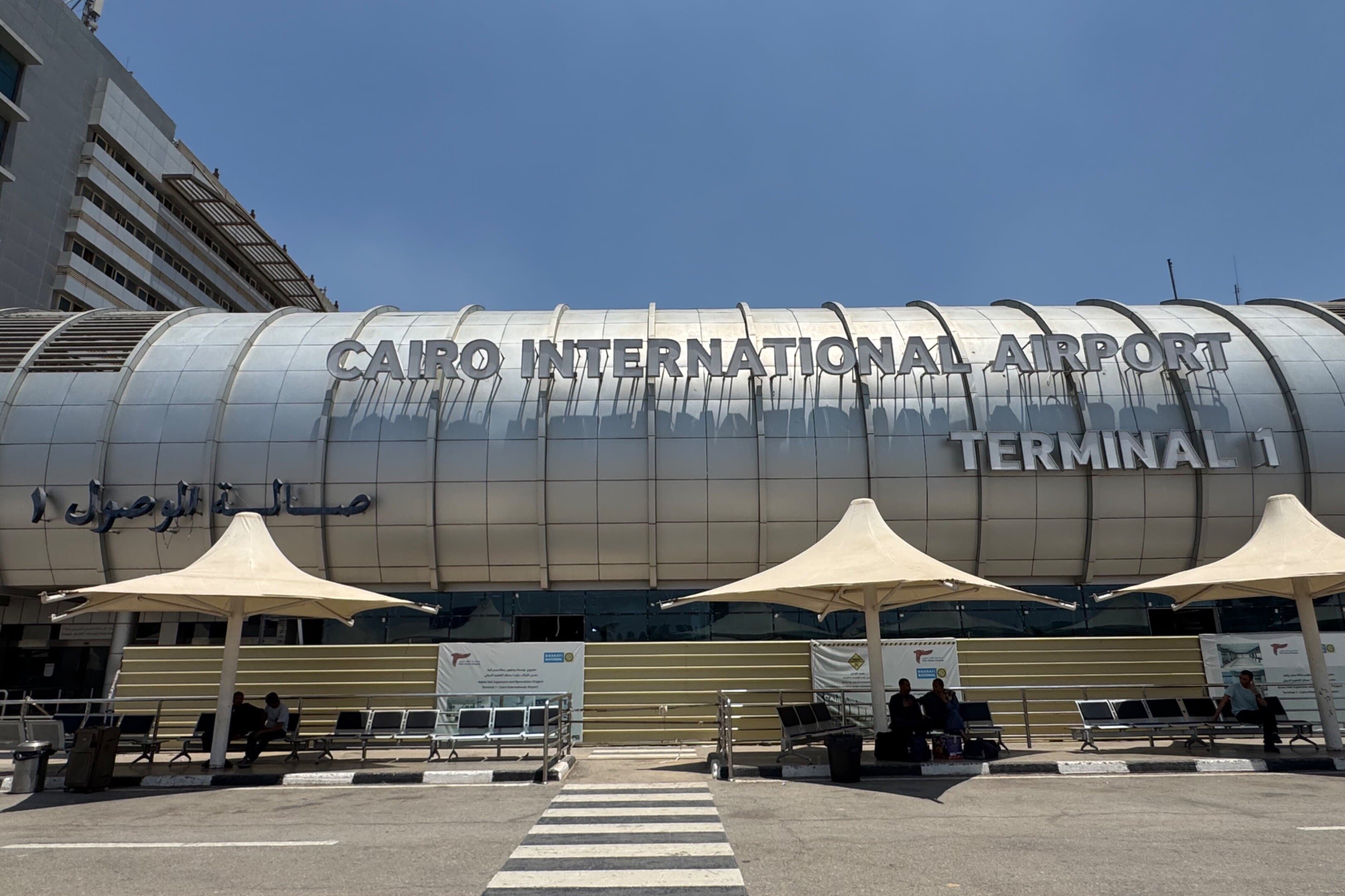 Private VIP Meet and Greet Transfer from Cairo Airport to Hotel
