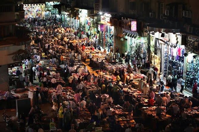Private Half-Day Tour: Explore a Local Cairo Market and Neighborhood