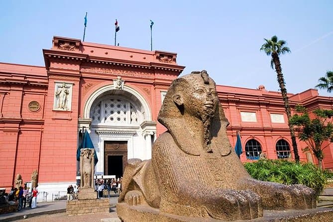 Private Cairo Egyptian Museum Tour with Lunch