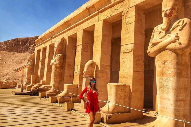 جولة 4 ساعات في البر الغربي بالأقصر: معبد حتشبسوت ووادي الملوك مع الغداء