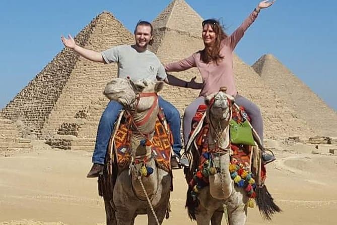 Layover tour to Cairo Highlight sightseeing from Cairo airport