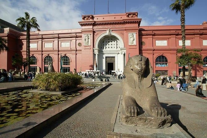 Giza Pyramids, Citadel and Egyptian Museum Full Day private Tour