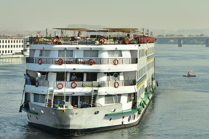 5-Day Nile Cruise from Luxor to Aswan