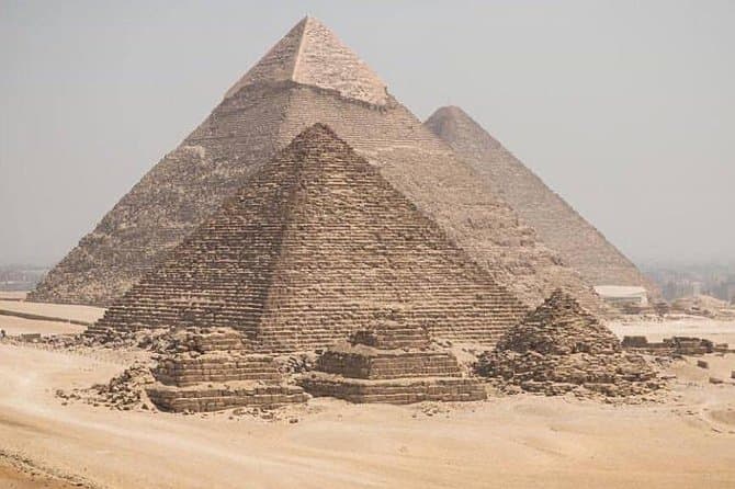 PRIVATE Full day tour pyramids of Giza & Sphinx,Sakkara,Memphis,