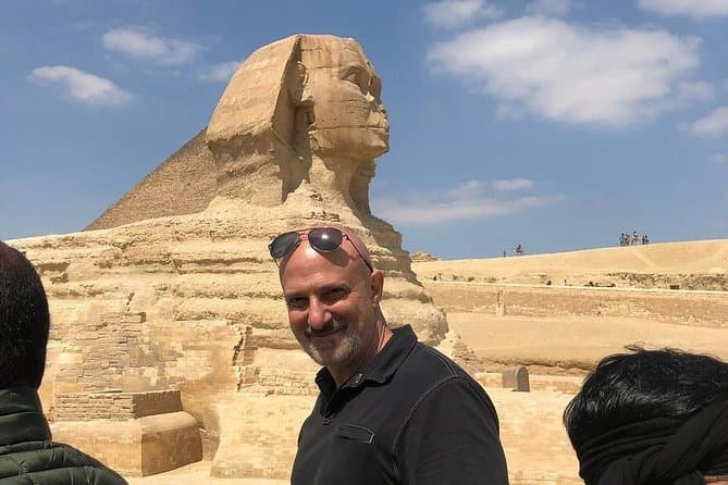 Cairo Layover tour to Giza Pyramids and Sphinx From Cairo airport