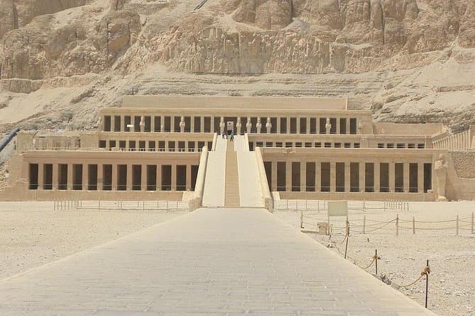 luxor West Bank tour valley of the kings and Hatshepsut and habu