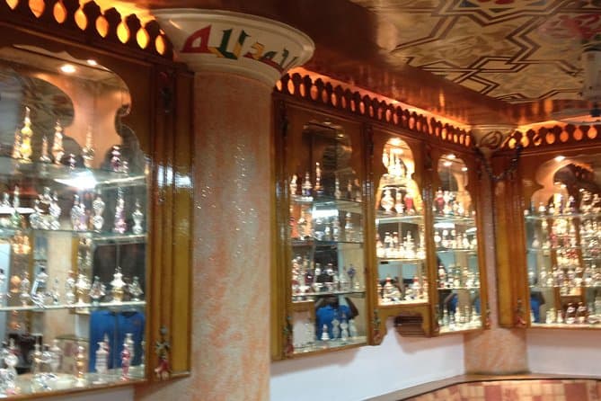 Souvenir Shopping in Luxor