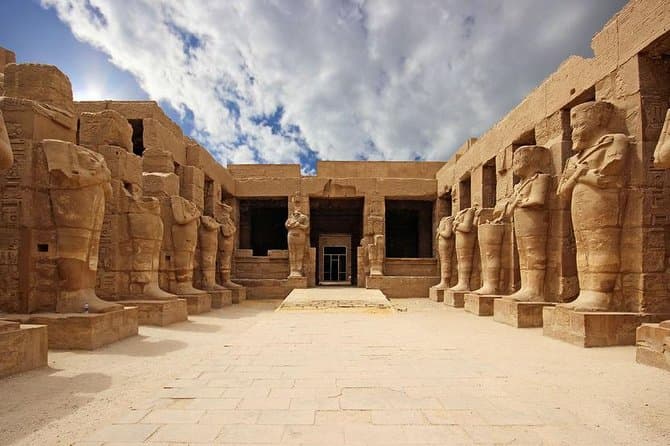 private Day Tour to west and East Banks of Luxor