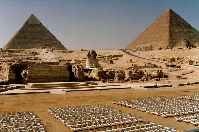 The Great Giza and Saqqara Pyramids Day Tour with Private Egyptology Guide