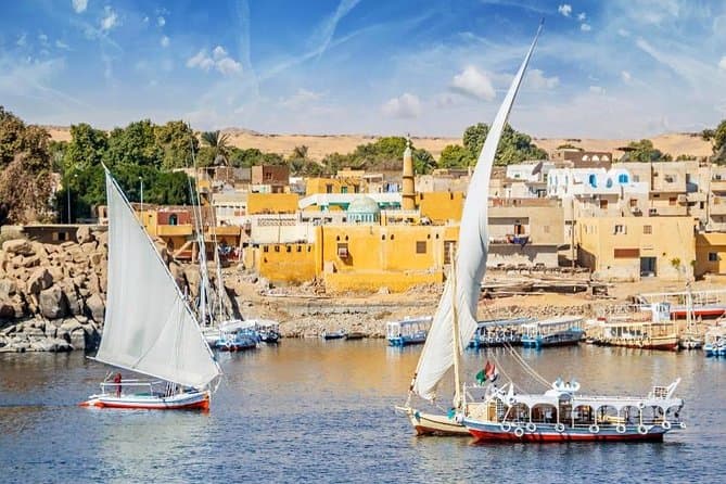 Felucca sailing-boat Ride, tour in Luxor to discover Hapy Nile