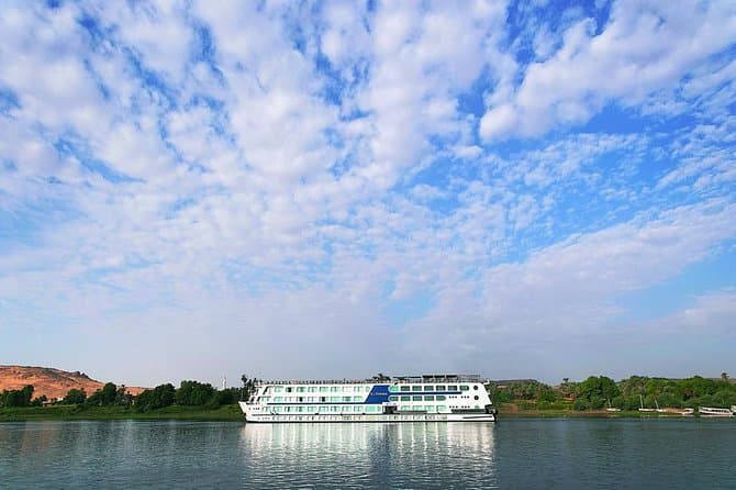 4 Days - 3 Nights Nile Cruise From Cairo by Flight