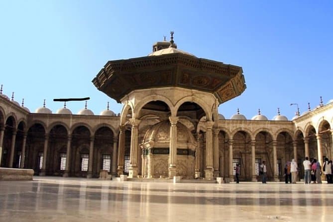 Full day tour to Giza pyramids Citadel & Old Coptic Cairo