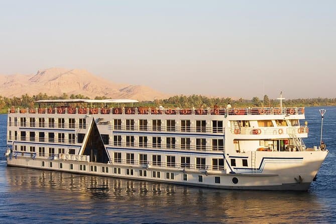 5 Nights 6 Days Nile cruise from Cairo by bus