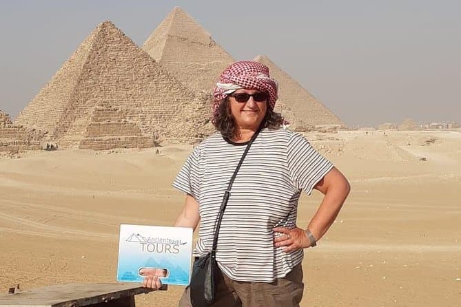 Half Day Guided Tour to Giza Pyramids and Sphinx