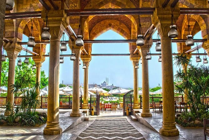 Private tour to Al-Azhar Park with traditional lunch