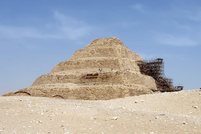 Private trip to Giza pyramids Sakkara Memphis & shopping